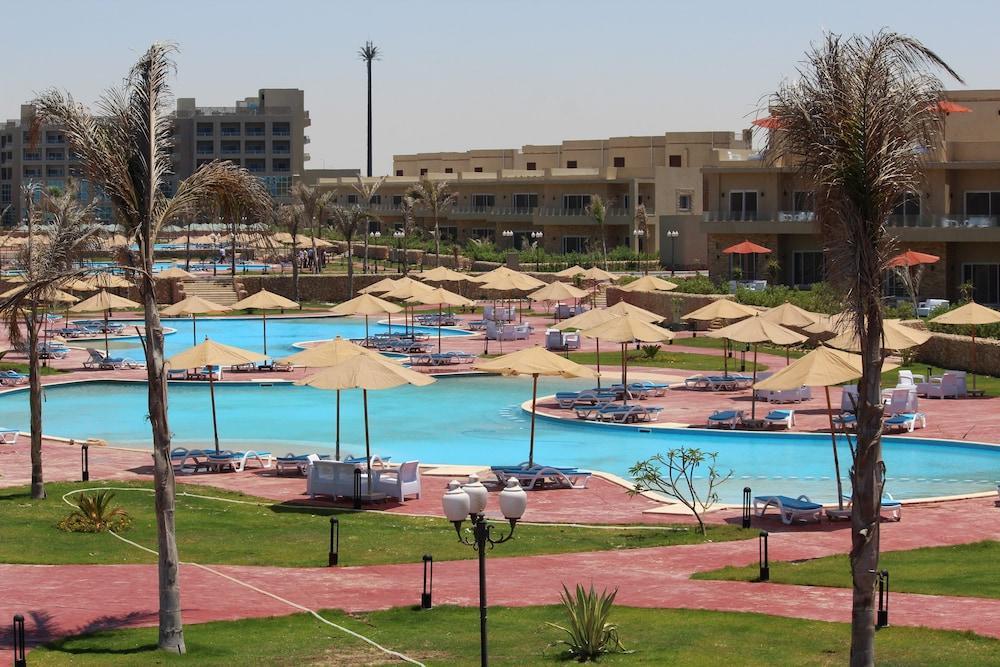 Tolip North Coast Hotel El Alamein Exterior photo